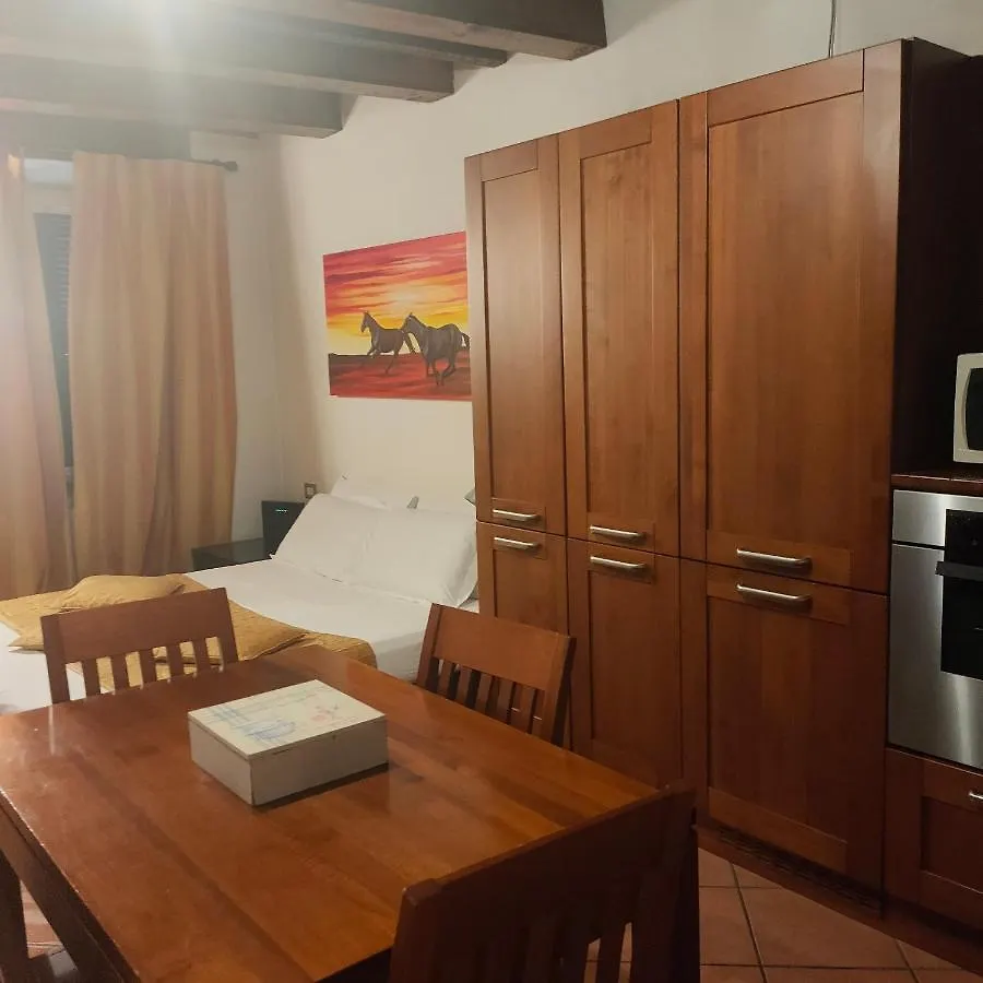 Apartment Appartamento Centro Lecco Italy
